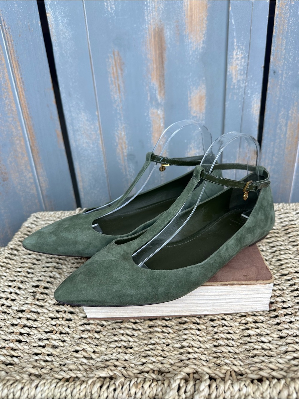 Tory Burch Ashton T-Strap Suede Flat Leccio Sz 10.5